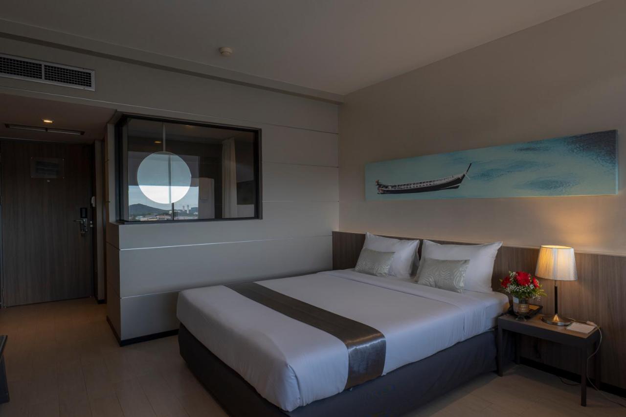 Pearl Hotel Phuket Bagian luar foto